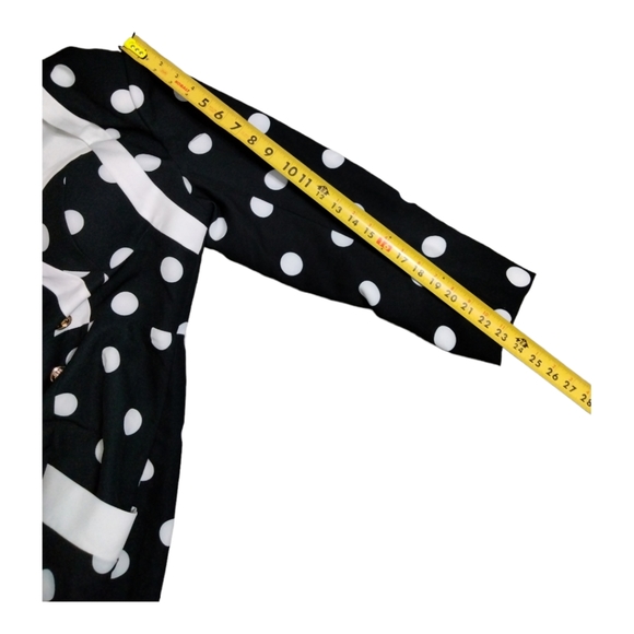 Women Black White Polka Dot V-Cut Line Romper w/Pockets back Zipper. Size 1X NWT - Picture 10 of 16